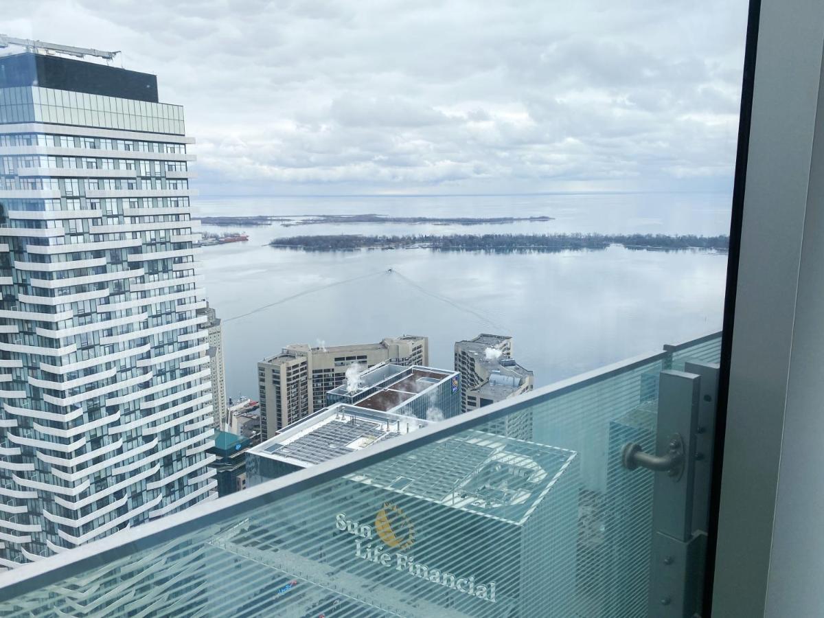 Ihost Suites Ice Condo Toronto Exterior foto